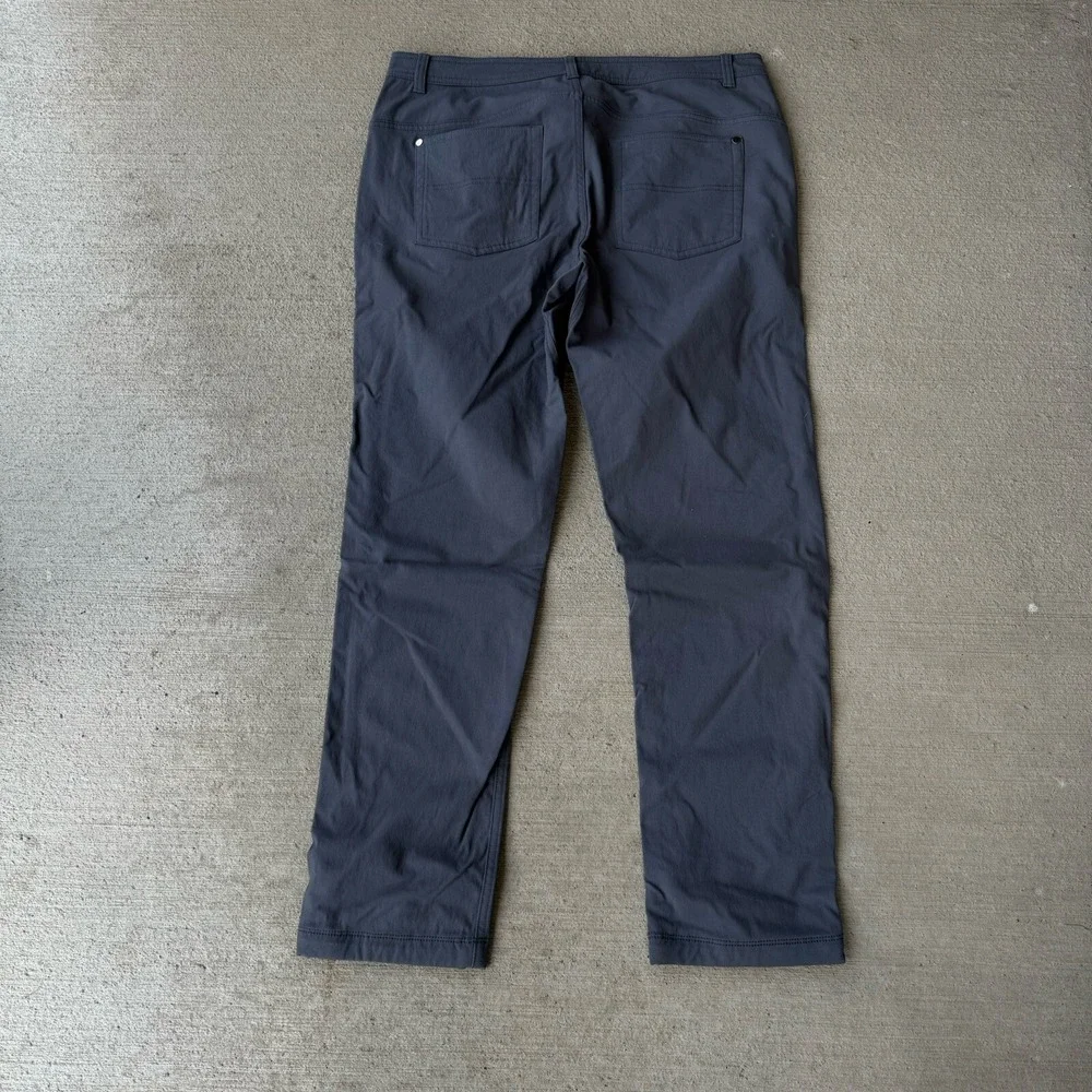 Western Rise Diversion Classic Pants 34x31 Navy Slim Travel Performance Stretch